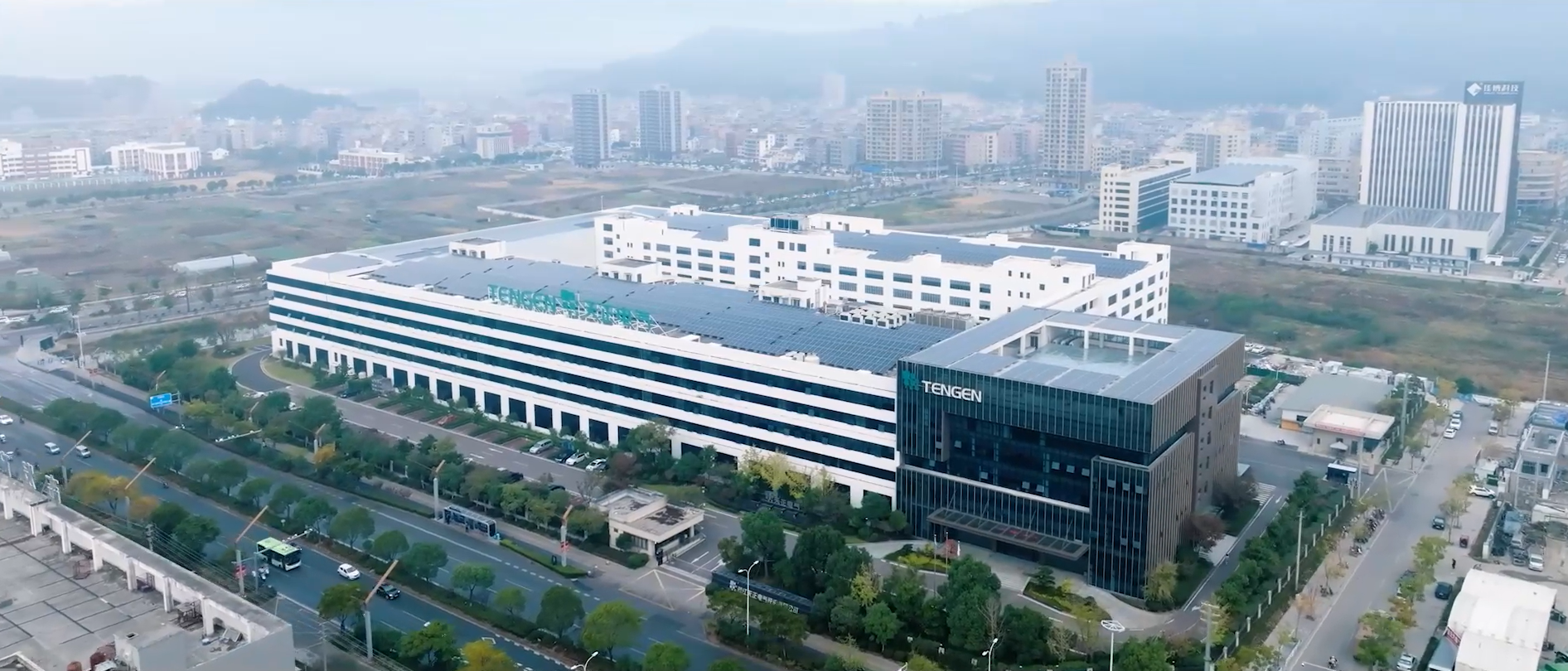 尊龙人生就是博电气未来工厂